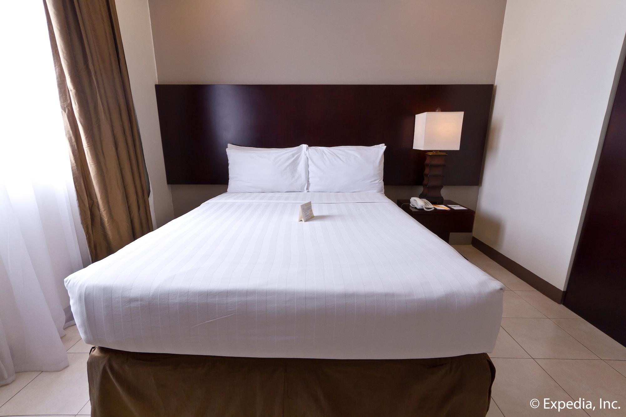 סבו Alpa City Suites Hotel מראה חיצוני תמונה
